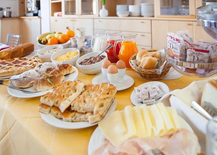 Готель La Piazzetta