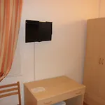 La Piazzetta 2*