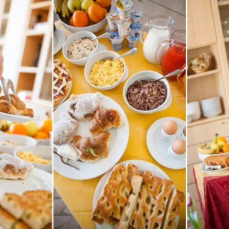 Отель La Piazzetta 2*