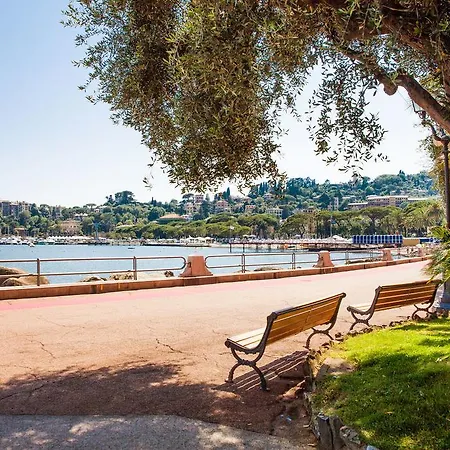 Отель La Piazzetta